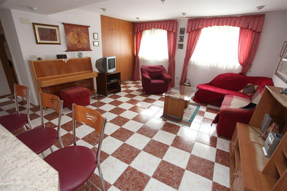 Split Apartments Peric Extérieur photo